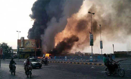 La agresión saudí ataca una emisora de radio en Yemen